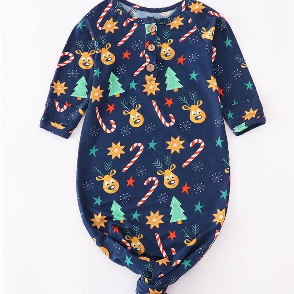 Christmas gown 🌲